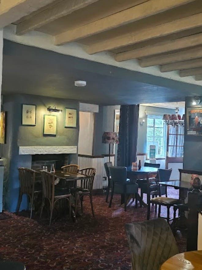 Inside The Royal Oak Ruscombe